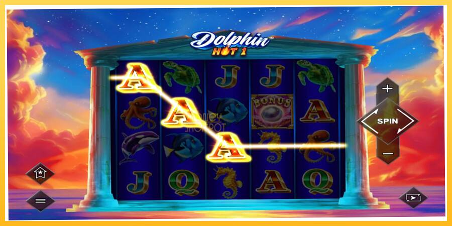 Игровой аппарат Dolphin Hot 1 - игра на реальные деньги, картинка 3