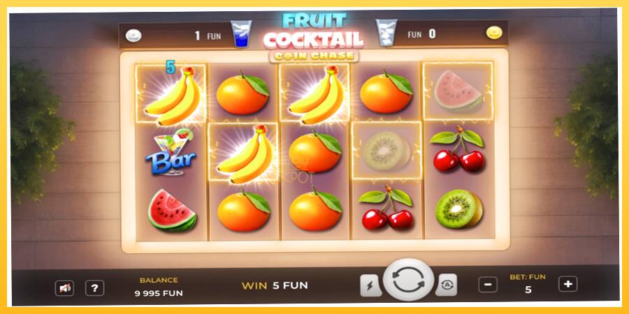 Игровой аппарат Fruit Cocktail Coin Chase - игра на реальные деньги, картинка 2