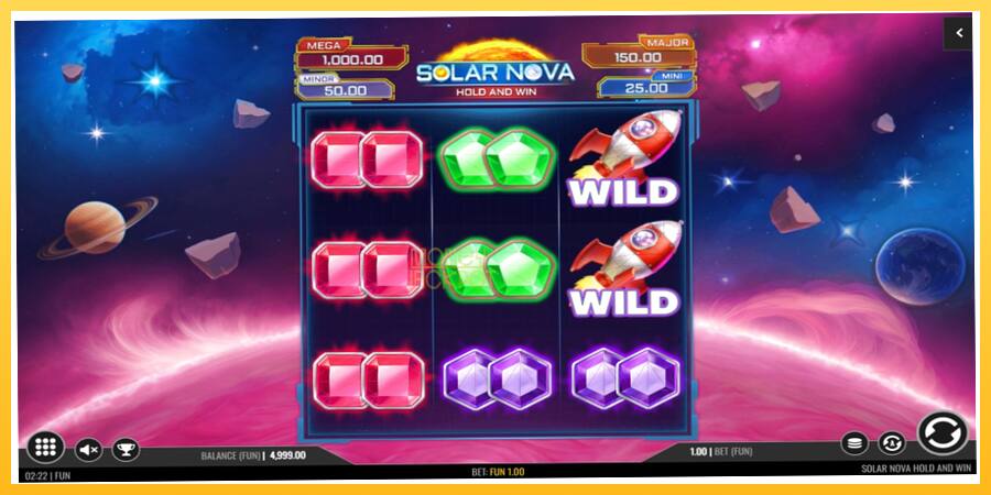 Игровой аппарат Solar Nova Hold and Win - игра на реальные деньги, картинка 2